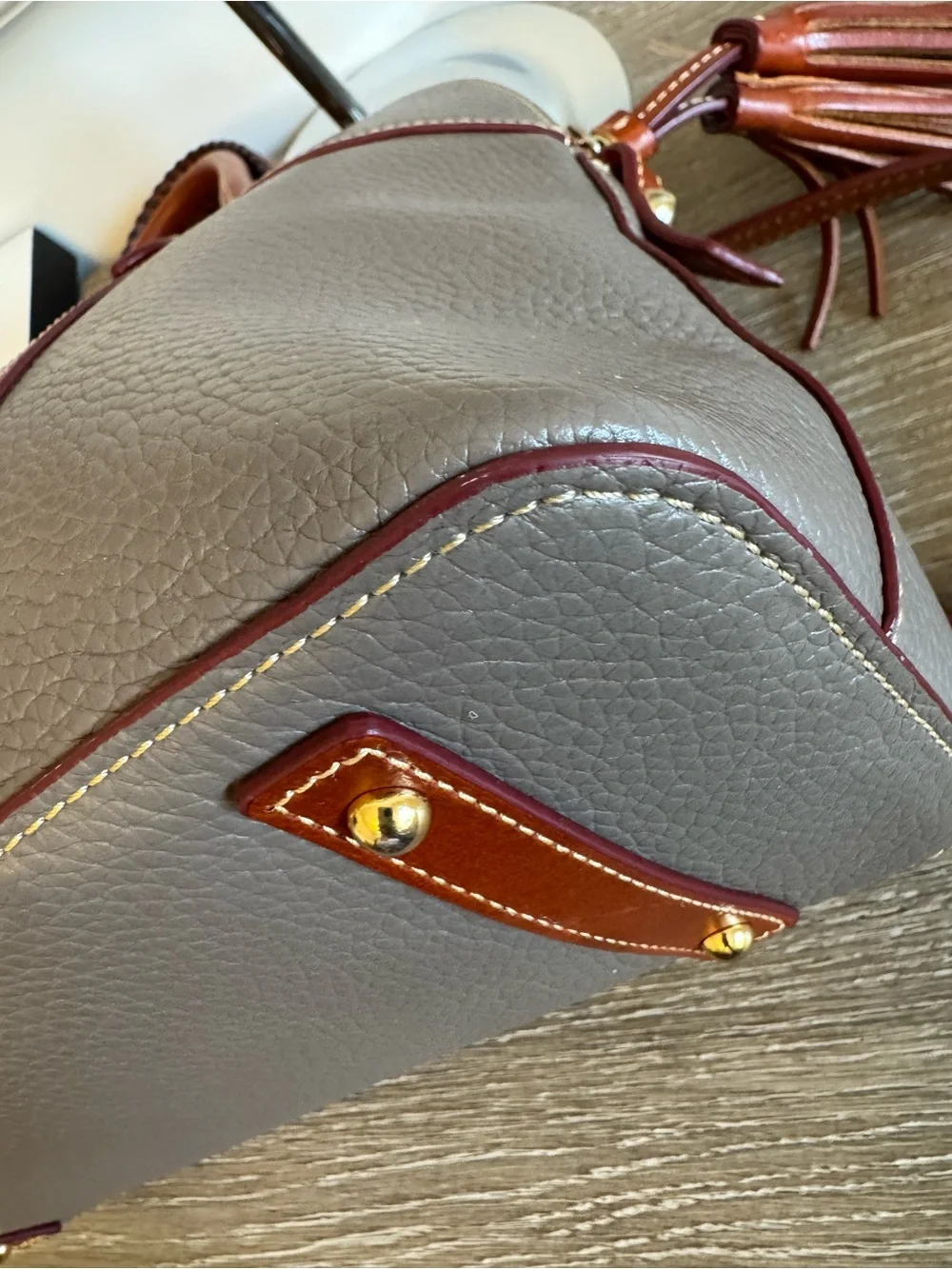 Dooney & Bourke structured dooney